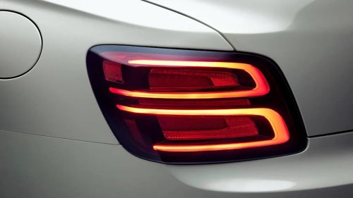 Bentley Flying Spur S Gets 670 HP And Drops A 60-Year Design Tradition