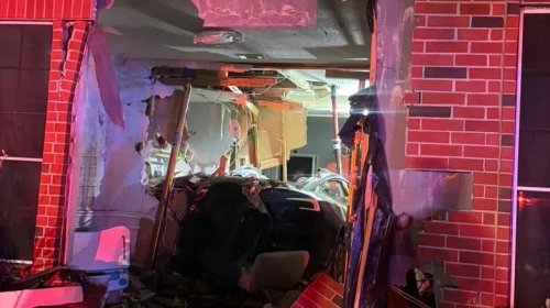 Tesla, Tesla Driver Tries To Blame Crash On Software His Car Doesn't Even Have