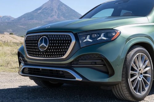 In the Shadow of the S-Class: We Drive the Updated 2027 Mercedes-Benz GLE and GLS