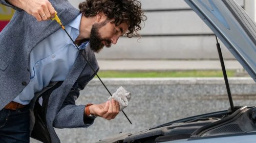 Should You Get An Oil Change Before Or After A Long Road Trip?