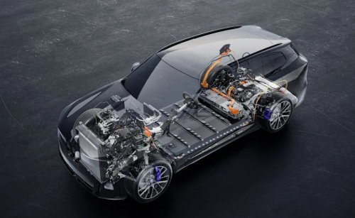 Manufacturers in race to squeeze more range from electric cars
