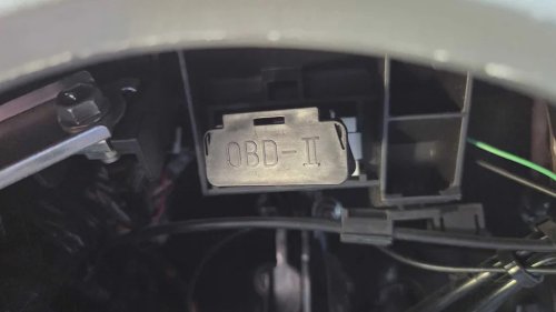 8 useful things you can plug into your car's OBD2 port
