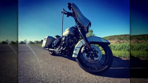 Why Do Some Bikers Hang Ropes From Their Motorcycle's Handlebars?