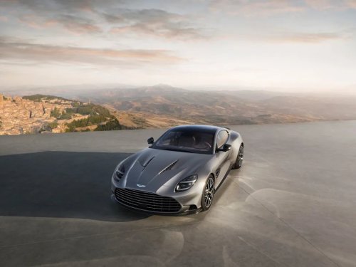 Aston Martin, Aston Martin Vanquish 25 Celebrates a Quarter-Century of a V12 Icon