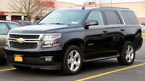 Chevy, Woman Says Her Dealership Ghosted Her After a Wheel Flew off Her Chevy Tahoe
