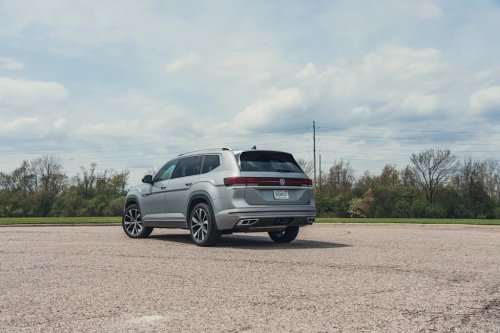Take a Closer Look at the 2026 Volkswagen Atlas SEL Premium R-Line (Photo Gallery)
