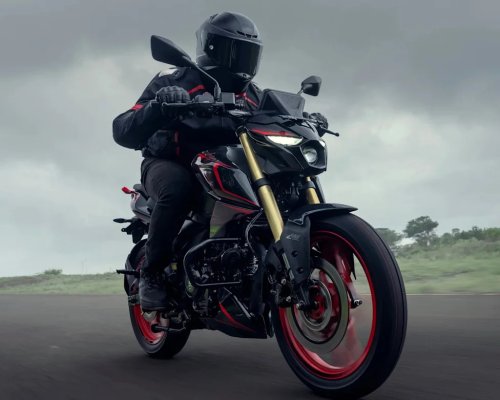 This Sweet New Entry-Level Street Bike Doubles Down on Rider-Friendly Features, Not Price