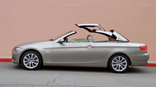 The 2007 BMW 335i Convertible Hid a Clever Trick Nobody Else Had
