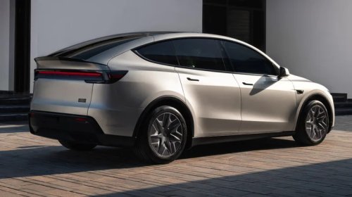 Tesla Model Y L Arrives Stateside For Parents Who Want To Spend $63,630 Slamming Their Kids' Heads Into Tempered Glass