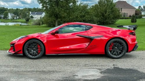 Chevrolet, Chevrolet Corvette, 2024 Chevrolet Corvette Z06 Coupe 1LZ Z07 for Sale With Just 119 Miles