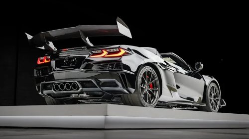 The 2027 Chevrolet C8 Corvette ZR1X in Photos