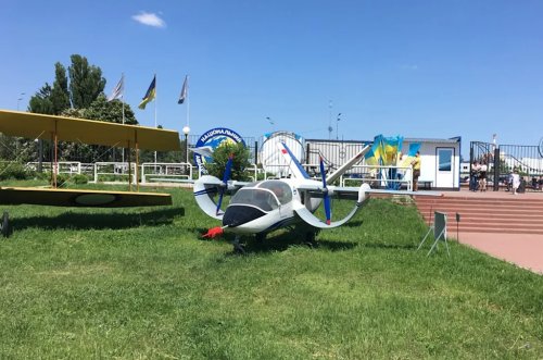 The Aircraft That Shouldn’t Have Been Able To Fly - But Did