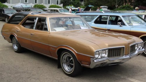 15 Cars Middle Class Families Drove In The '70s