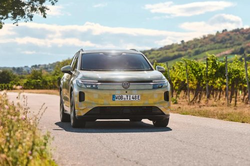 Volkswagen, Volkswagen Tiguan, View Exterior Photos of the 2028 Volkswagen ID. Tiguan
