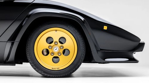 Lamborghini, This Fully Restored 1985 Lamborghini Countach Could Fetch $1.1 Million at Auction