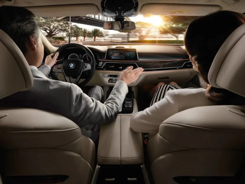 6 Useless Car Features You Can Do Without