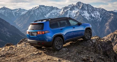 Jeep, Jeep Cherokee, Trailhawk Trim Returns To 2027 Jeep Cherokee Family