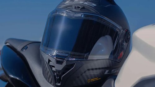This “Budget” Motorcycle Helmet Brand Just Dropped Tech The Big Names Still Haven’t Perfected