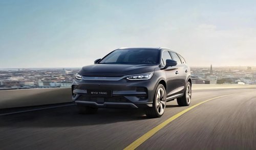 BYD, SUV, BYD SUV Keeps Driving After Floodwater Rips Its Rear Motor Loose