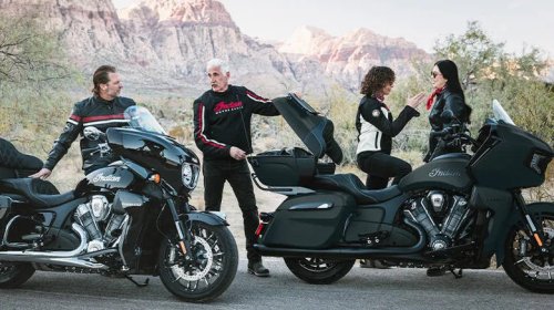 5 Touring Motorcycles That Can Comfortably Hit Sport Bike Speeds