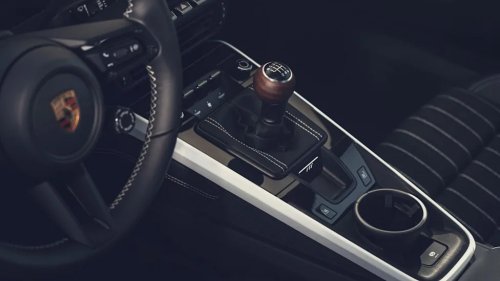 Porsche, Porsche 911, Porsche 911 Carrera, 2027 Porsche 911 Carrera S Gets Its Manual Gearbox Back