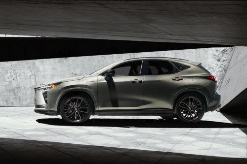 Lexus, Lexus NX, Lexus RX, 2027 Lexus NX Revealed With RX Looks and ES-Inspired Tech