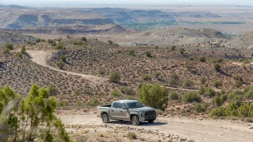 2027 Toyota Tundra: Should You Off-Road in the TRD Pro or Trailhunter?