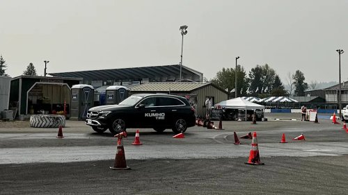 Testing the 2026 Mercedes-Benz GLC 300 on Kumho Crugen GT Pro Tires