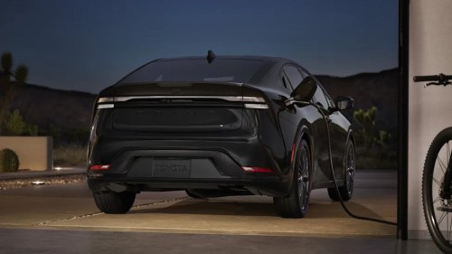 Toyota, 2027 Toyota Prius Gets A Sinister New Look, A More Comfortable Cabin, And A Small Price Bump