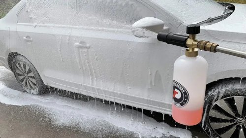 5 Highly-Rated Car Accessories On Amazon That Can Be Useful For Washing Your Ride