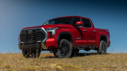 Toyota Really Diagnoses Recalled V6 Engines By Hitting Them With A Hammer