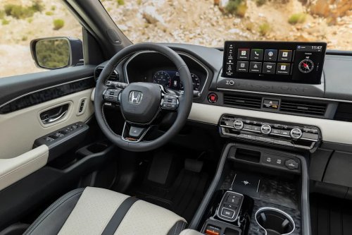Honda, Honda Passport, Toyota, Toyota 4Runner, Honda Just Lifted The 2027 Passport TrailSport Above the Toyota 4Runner