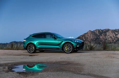 Dodge, Dodge Durango, Dodge Durango SRT Hellcat, Aston Martin, Dodge Durango SRT Hellcat vs Aston Martin DBX-S: Over 1,400-Horsepower of Family-Hauling Anger