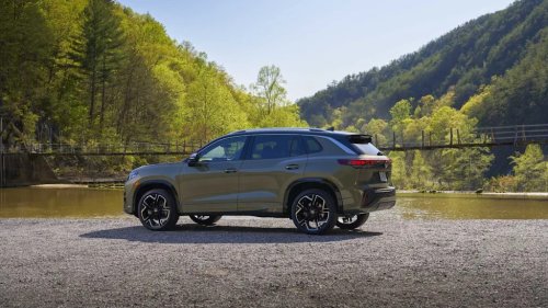 Volkswagen, Volkswagen Tiguan, The 2026 Volkswagen Tiguan is cheaper than a new RAV4 and feels more premium