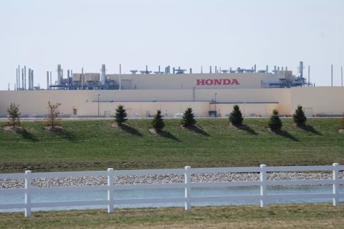Honda Reportedly Delays Production of the Next-Gen CR-V Hybrid Until April 2027