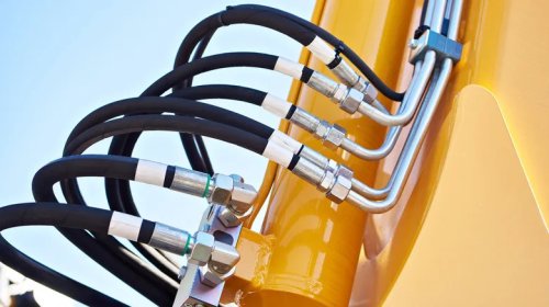 What Makes Hydraulic Oil So Different From Motor Oil?