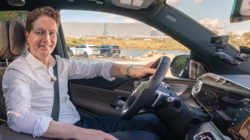 Mercedes, Mercedes CEO Says Cars Haven’t Reached ‘Maximum Screen’ Yet