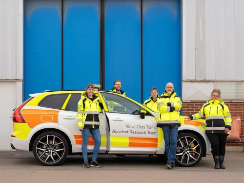 Women and Men Face Nearly the Same Injury Risk in Newer Volvos