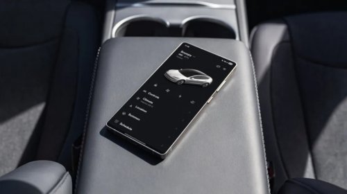 Tesla, 'I Am In Your Car. I Am In Your Maps,' Abuser Terrorizes Ex Using 'Parental Controls' And Tesla's App