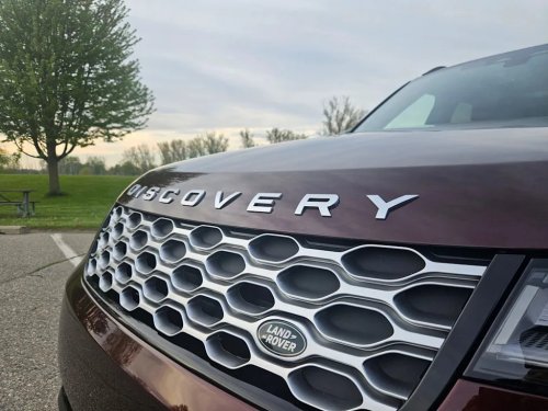 See Every Angle of The 2026 Land Rover Discovery