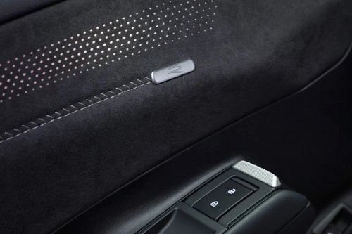 Volkswagen, Volkswagen Tiguan, View Interior Photos of the 2028 Volkswagen ID. Tiguan