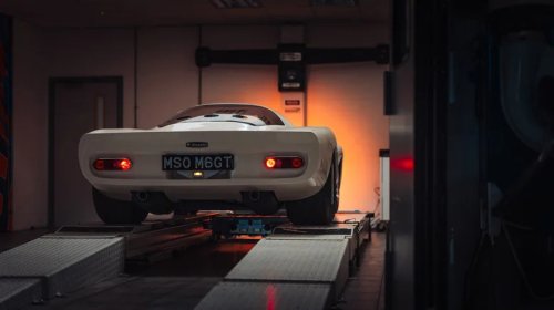 McLaren, SuperCar, McLaren Brushed The Cobwebs Off An Old Supercar Design By Bruce McLaren Himself And Built A Period-Correct Tribute