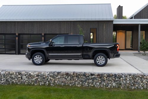 Ford, Ford F-250, RAM, Chevrolet, Chevrolet Silverado, Ford F-250 Vs. Ram 2500 Vs. Chevrolet Silverado 2500HD: Which One Is The Best For Heavy Towing? There's One Clear Winner