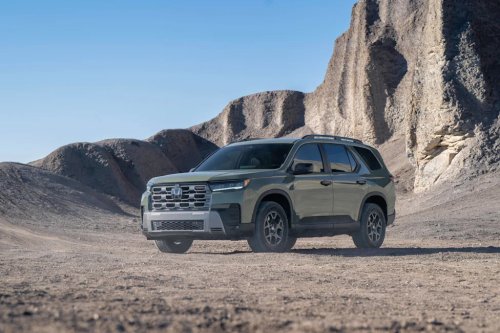 Honda, Honda Pilot, Mazda, Mazda CX-90, Hyundai, Hyundai Palisade, Honda Pilot Vs. Mazda CX-90 Vs. Hyundai Palisade: Which One Is The Best For Road Trips? There's One Clear Winner