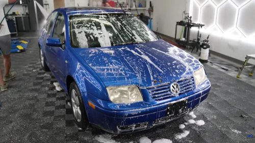 Grandpa Kept His Late Wife’s Jetta For 17 Years — Its Makeover Left Him In Tears