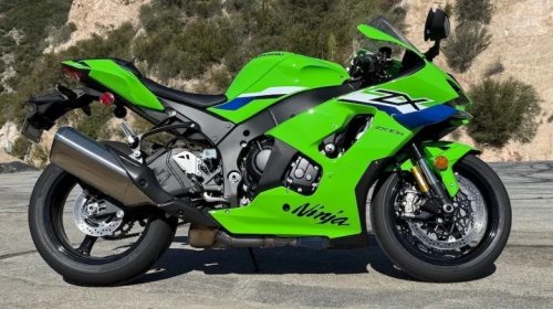 2026 Kawasaki Ninja ZX-10R Review: Less Power, More Appeal
