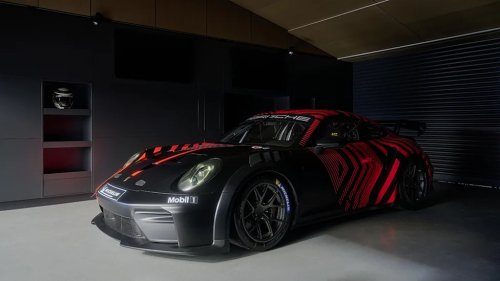 Porsche, The 2027 Porsche 911 GT4 R Race Car in Photos
