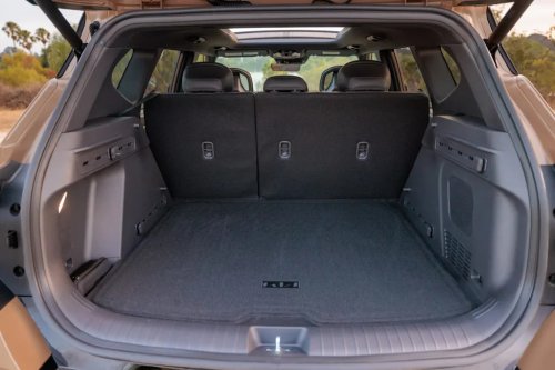 Take a Peek Inside the Redesigned 2027 Kia Seltos