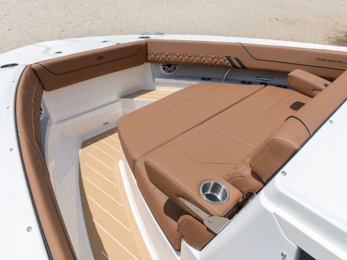 Boat Test: 2026 Regal 34 SAV