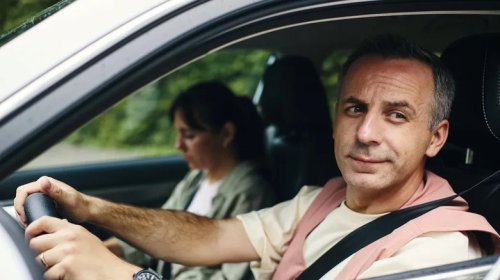 Does Driving With The Windows Down Use More Gas? It's Complicated
